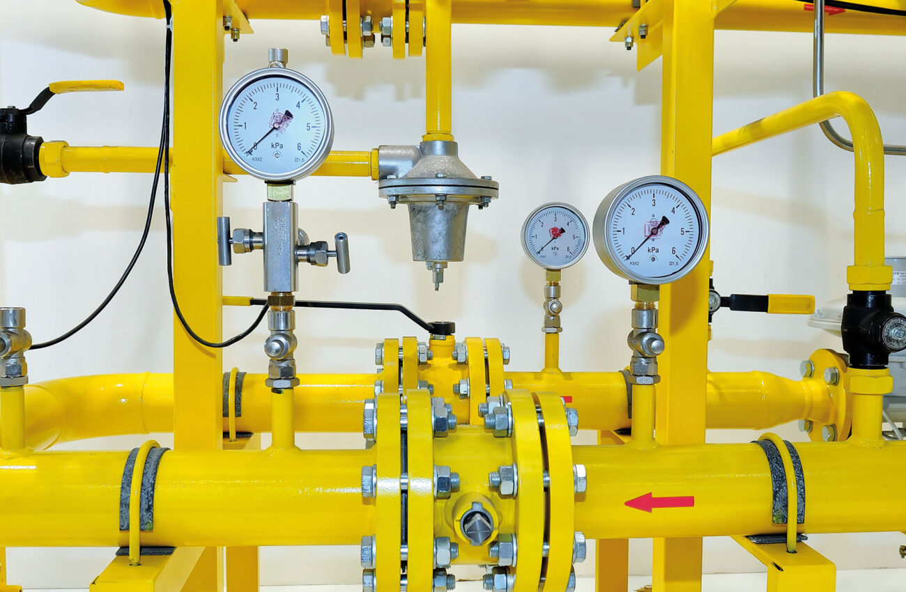 Pressure meters on natural gas pipeline